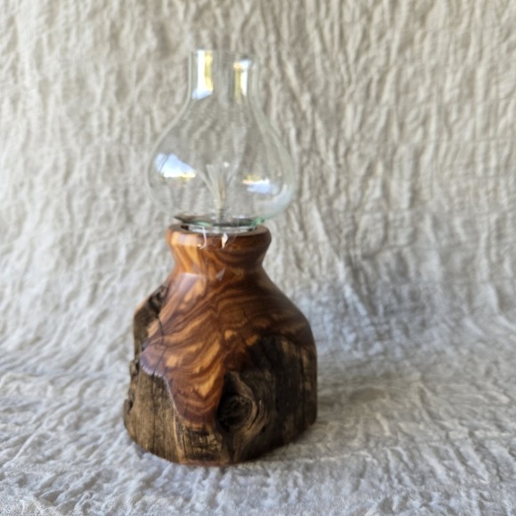 Made In Montana USA Clear Glass Oil Lamp With Juniper Wood Base 9" Tall - Picture 1 of 10